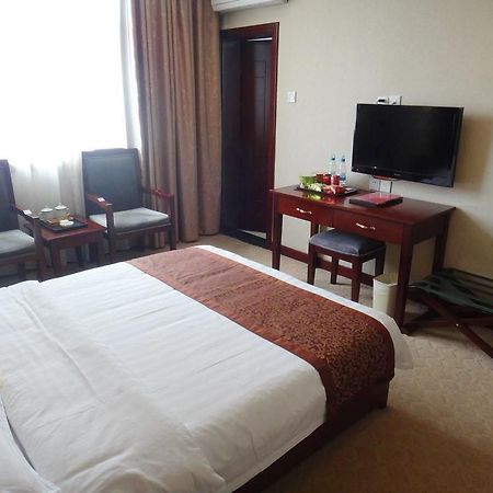 Kunming Guofang Hotel Екстер'єр фото